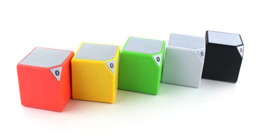 Bluetooth Speaker Rubik's Cube Small Square Speaker (Color: White)